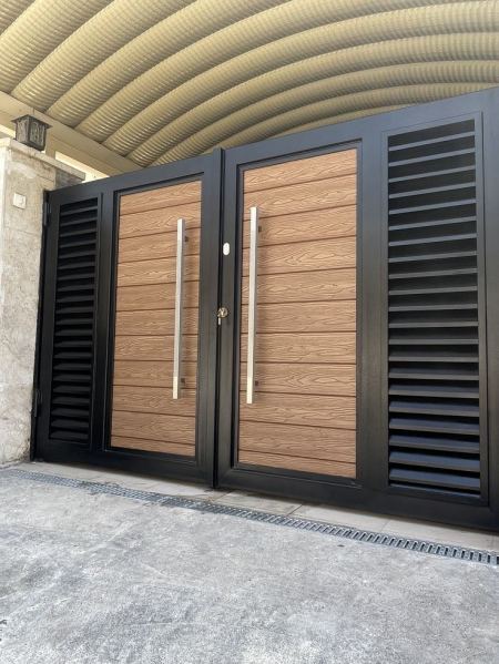  أبواب كلادينج للمولات للمستشفيات الرياض